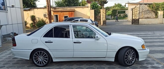 Mercedes C 230 1999, 255,000 km - 2.3 л - Bakı