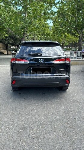 Toyota Corolla Cross 2023, 3,200 km - 2.0 л - Bakı