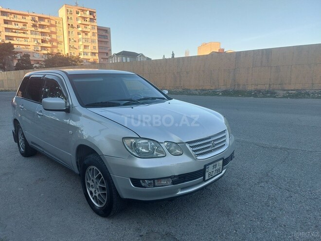 Mitsubishi Airtrek 2001, 230,000 km - 2.0 л - Bakı