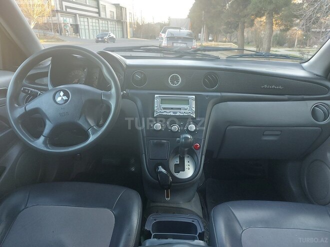 Mitsubishi Airtrek 2001, 230,000 km - 2.0 л - Bakı