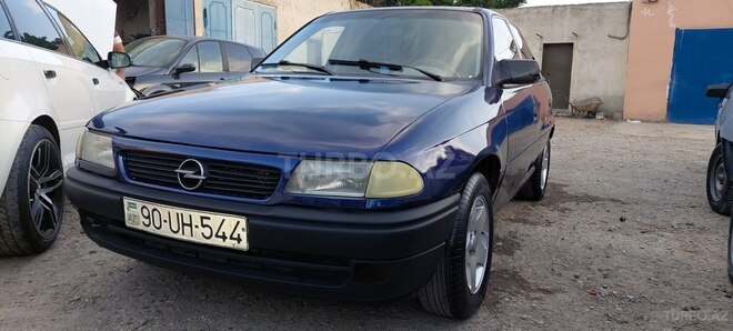Opel Astra 1993, 524,195 km - 1.4 l - Sumqayıt