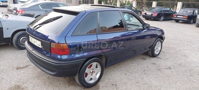 Opel Astra 1993, 524,195 km - 1.4 l - Sumqayıt