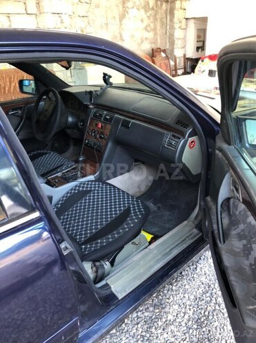 Mercedes E 200 1996, 458,550 km - 2.0 л - Bakı