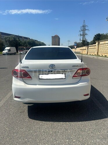Toyota Corolla 2013, 187,300 km - 1.6 l - Bakı