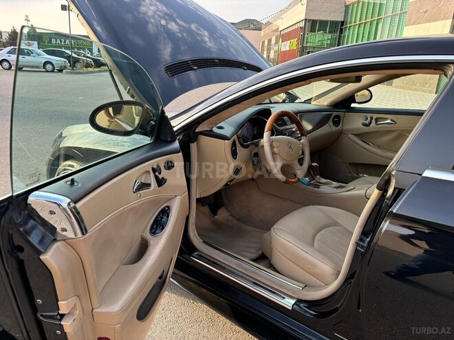 Mercedes  2006, 225,000 km - 5.0 л - Sumqayıt