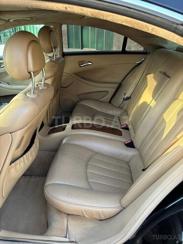 Mercedes  2006, 225,000 km - 5.0 л - Sumqayıt