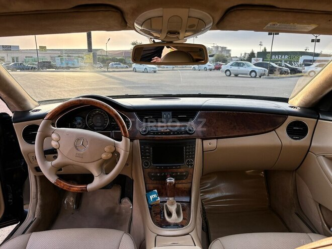 Mercedes  2006, 225,000 km - 5.0 л - Sumqayıt