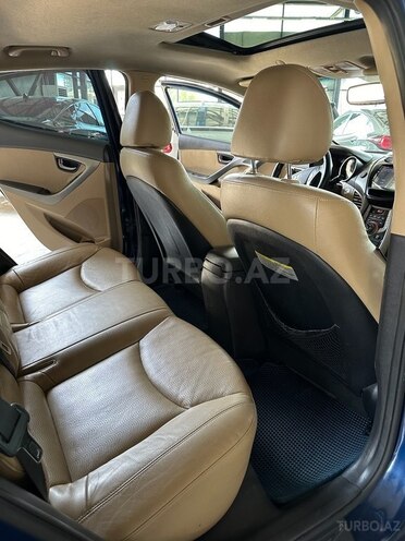 Hyundai Elantra 2013, 154,000 km - 1.8 л - Bakı