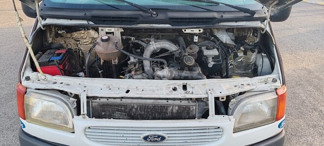 Ford Transit 2000, 292,000 km - 2.5 л - Kürdəmir