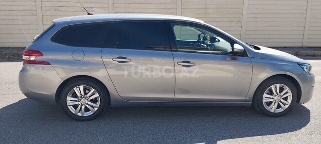 Peugeot 308 SW 2015, 246,000 km - 1.6 л - Quba