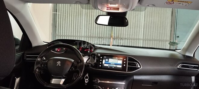 Peugeot 308 SW 2015, 246,000 km - 1.6 л - Quba