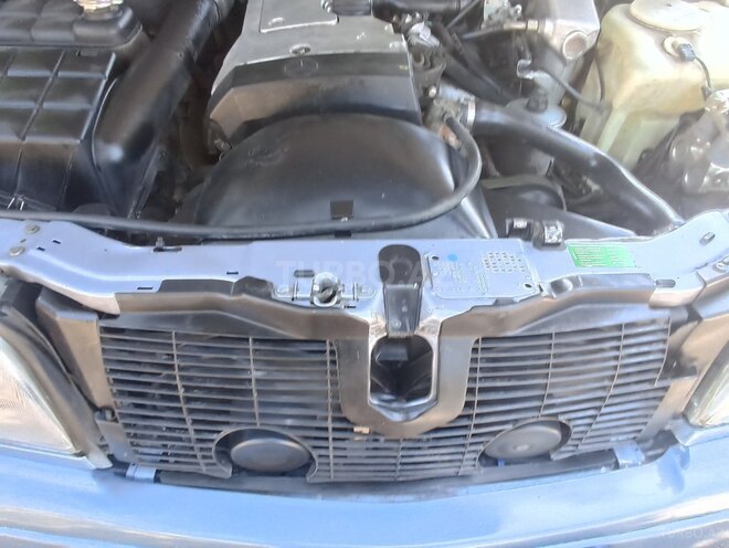 Mercedes C 180 1994, 258,000 km - 1.8 l - Sumqayıt