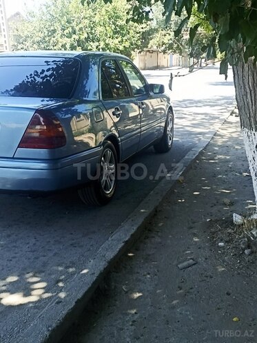 Mercedes C 180 1994, 258,000 km - 1.8 l - Sumqayıt