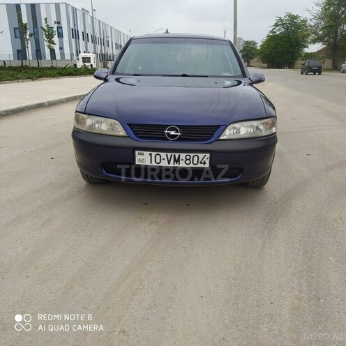 Opel Vectra 1995, 178,900 km - 1.6 л - Xudat
