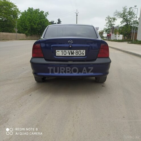 Opel Vectra 1995, 178,900 km - 1.6 л - Xudat