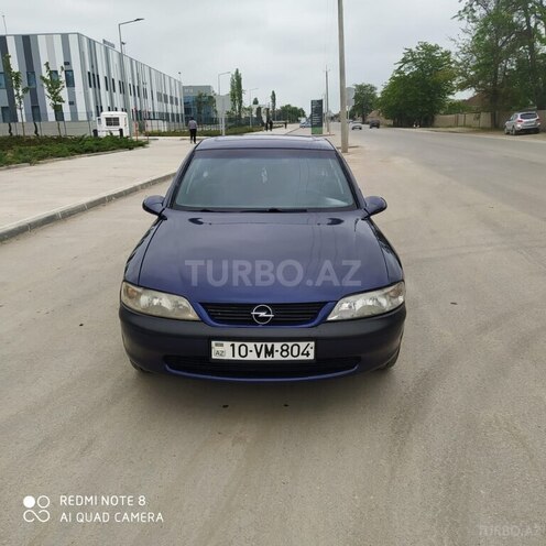 Opel Vectra 1995, 178,900 km - 1.6 л - Xudat