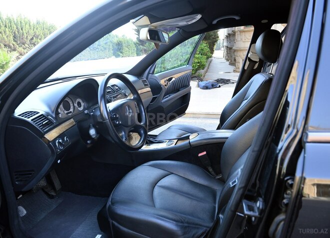 Mercedes E 220 2007, 288,420 km - 2.2 l - Bakı