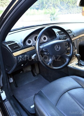 Mercedes E 220 2007, 288,420 km - 2.2 l - Bakı