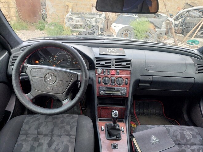Mercedes C 180 1999, 500,000 km - 1.8 l - Sumqayıt