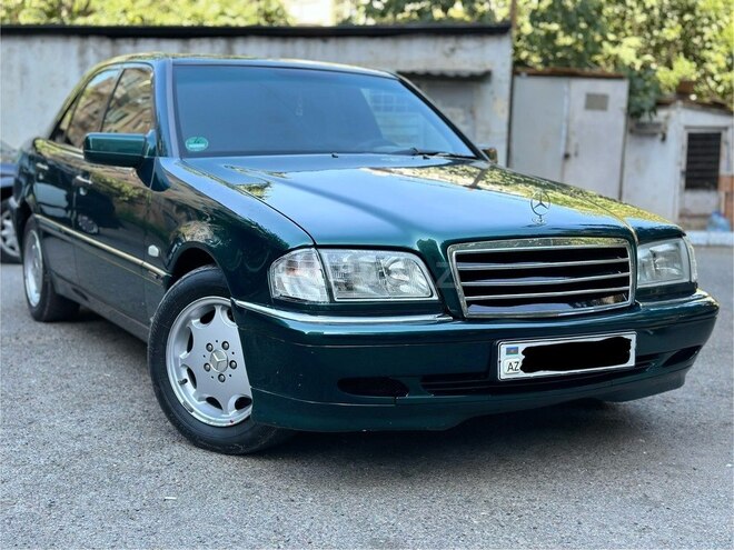 Mercedes C 200 2000, 349,000 km - 2.0 l - Bakı