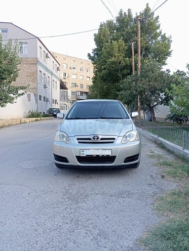 Toyota Corolla 2006, 190,000 km - 1.4 l - Bakı