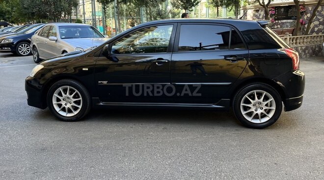Toyota Corolla 2006, 215,124 km - 1.4 l - Bakı