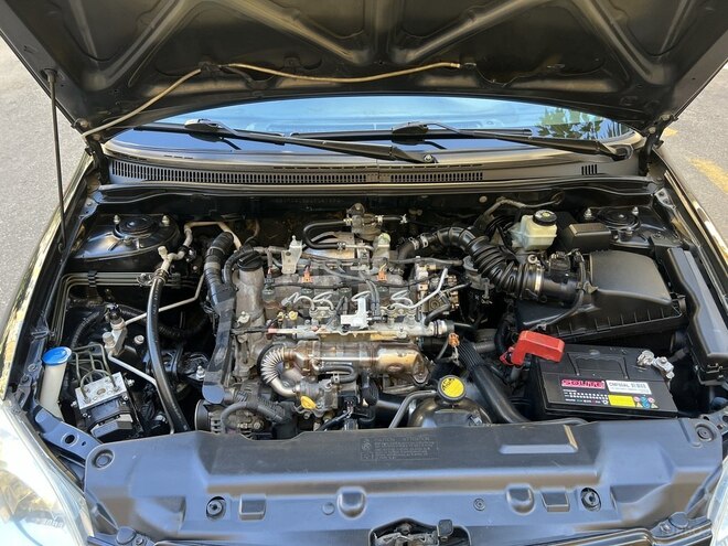 Toyota Corolla 2006, 215,124 km - 1.4 l - Bakı