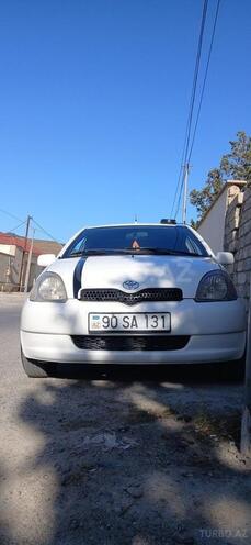 Toyota Vitz 2000, 270,000 km - 1.0 l - Bakı