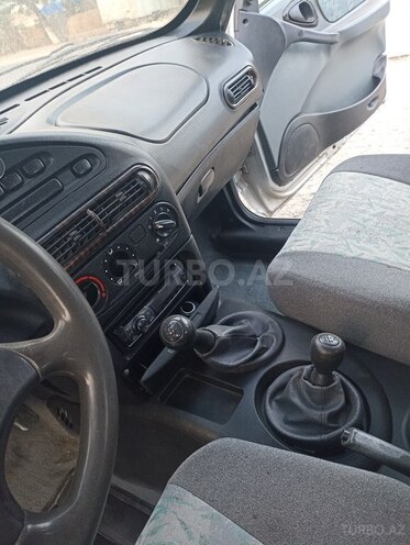 Chevrolet Niva 2003, 546,377 km - 1.7 l - Quba