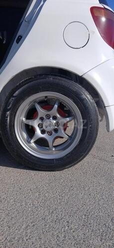 Toyota Vitz 2000, 270,000 km - 1.0 l - Bakı