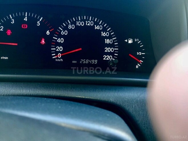 Toyota Corolla 2005, 258,500 km - 1.5 л - Bakı