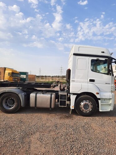 Mercedes Axor 1843 2008, 874,000 km - 12.0 л - Bakı