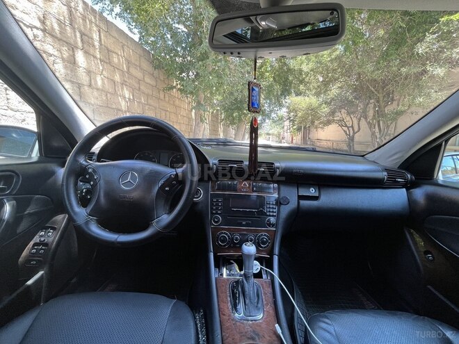 Mercedes C 240 2005, 258,000 km - 2.6 l - Bakı