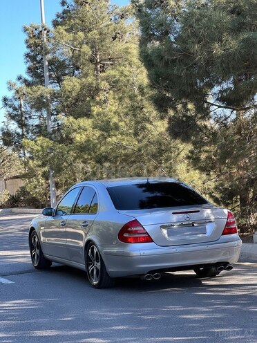 Mercedes E 240 2004, 400,000 km - 2.6 л - Bakı