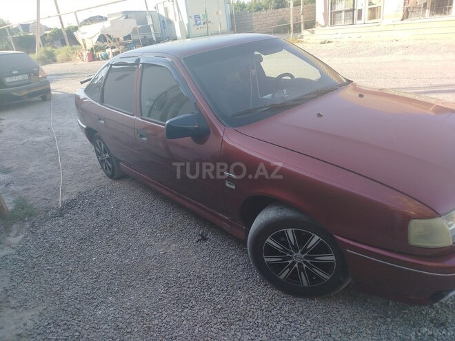 Opel Vectra 1992, 370,000 km - 1.8 l - Bakı