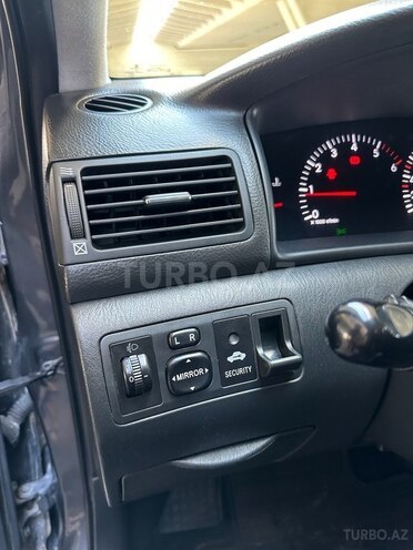 Toyota Corolla 2007, 186,500 km - 1.4 l - Bakı