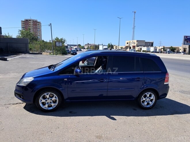 Opel Zafira 2006, 430,000 km - 2.2 л - Bakı
