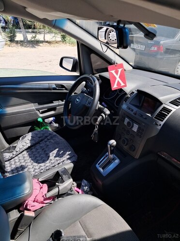 Opel Zafira 2006, 430,000 km - 2.2 л - Bakı