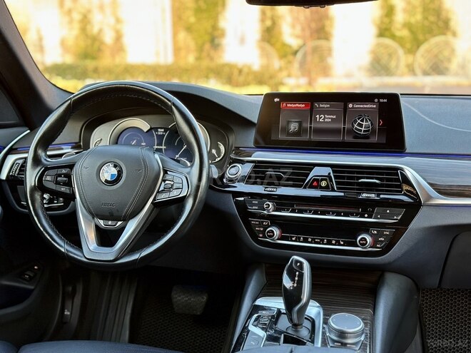 BMW 530e 2019, 36,000 km - 2.0 л - Bakı