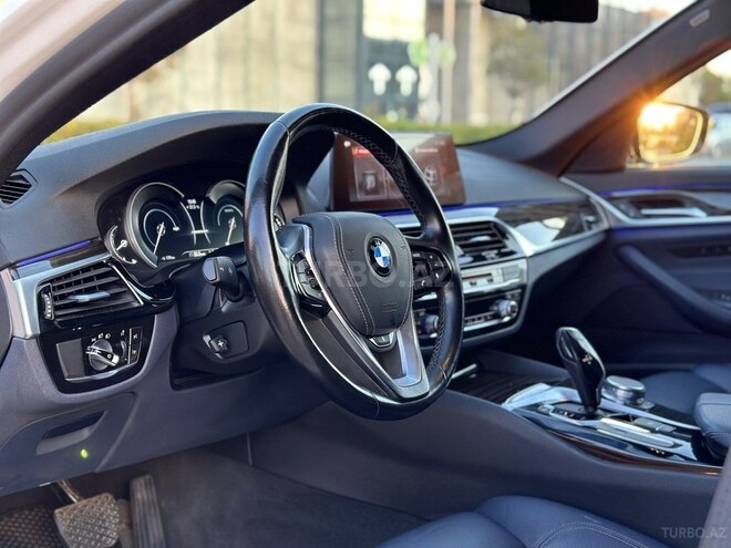 BMW 530e 2019, 36,000 km - 2.0 л - Bakı