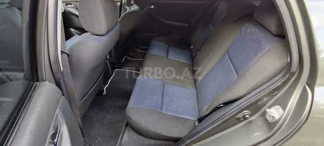 Toyota Corolla 2005, 253,000 km - 1.4 l - Qusar