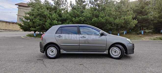 Toyota Corolla 2005, 253,000 km - 1.4 l - Qusar