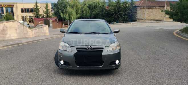 Toyota Corolla 2005, 253,000 km - 1.4 l - Qusar
