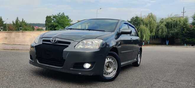 Toyota Corolla 2005, 253,000 km - 1.4 l - Qusar