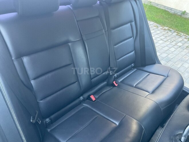 Mercedes E 200 2013, 185,000 km - 2.0 l - Bakı