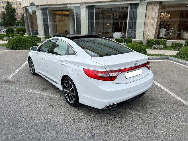 Hyundai Grandeur 2015, 159,000 km - 2.2 l - Bakı