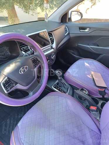 Hyundai Accent 2022, 43,700 km - 1.6 l - Bakı
