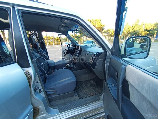 Mitsubishi Pajero 2006, 297,000 km - 3.0 l - Sumqayıt