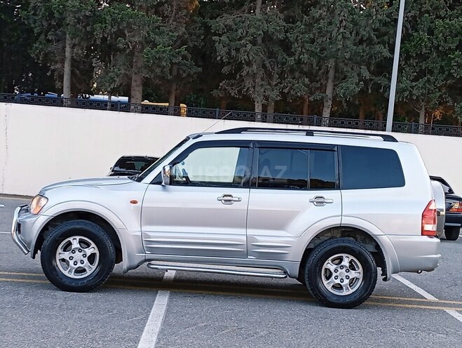Mitsubishi Pajero 2006, 297,000 km - 3.0 l - Sumqayıt
