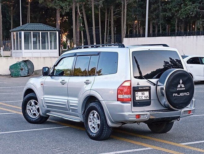 Mitsubishi Pajero 2006, 297,000 km - 3.0 l - Sumqayıt